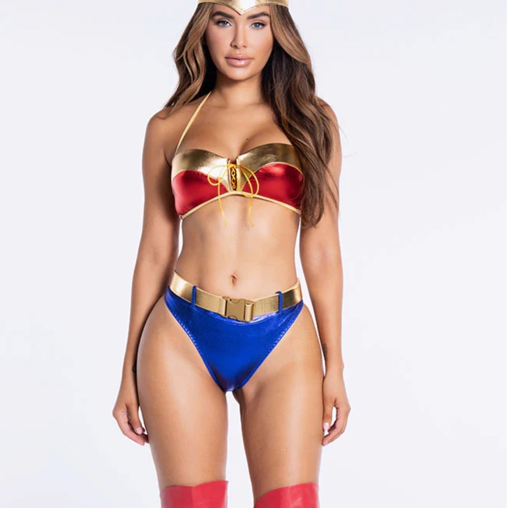NWT wonder nation super hottie costume